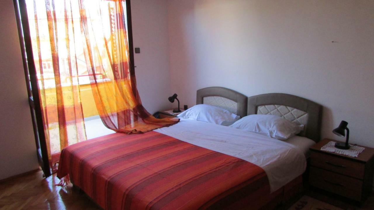 Apartmani Petunia Fažana Exterior foto